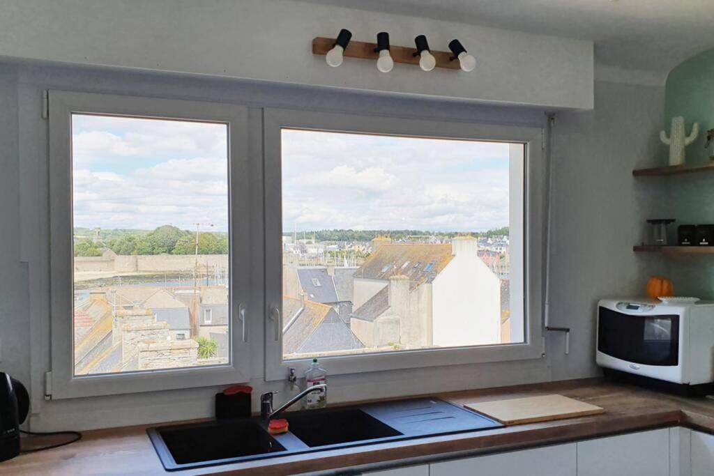 Le Phare De La Croix Pleine Vue Mer Centre Ville Concarneau Zewnętrze zdjęcie